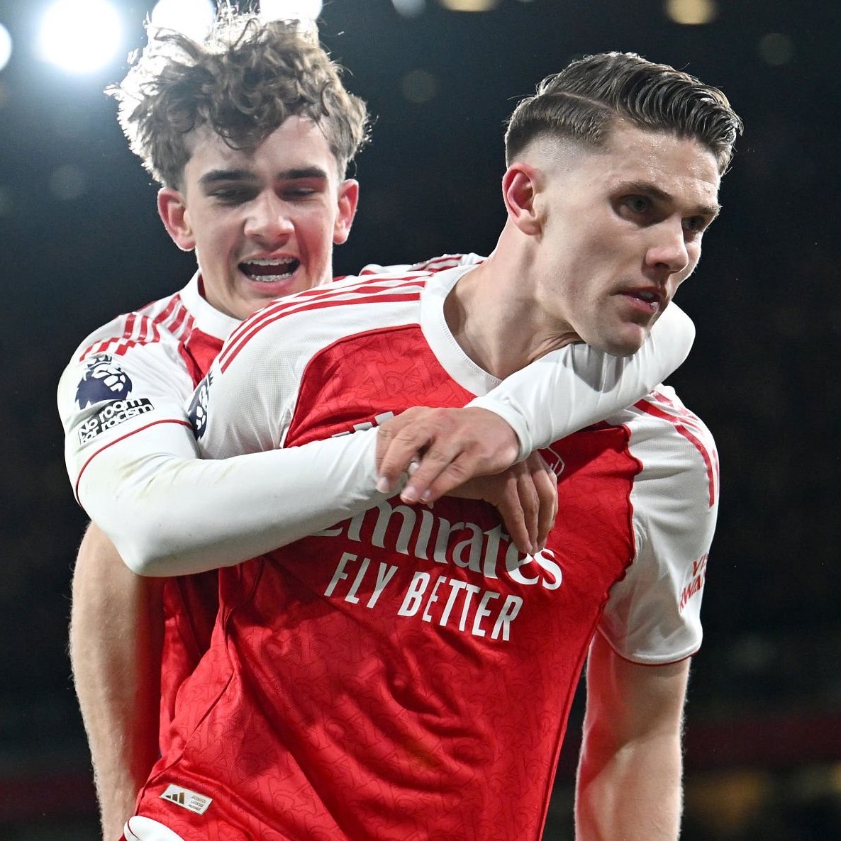 DailyAFC tweet media