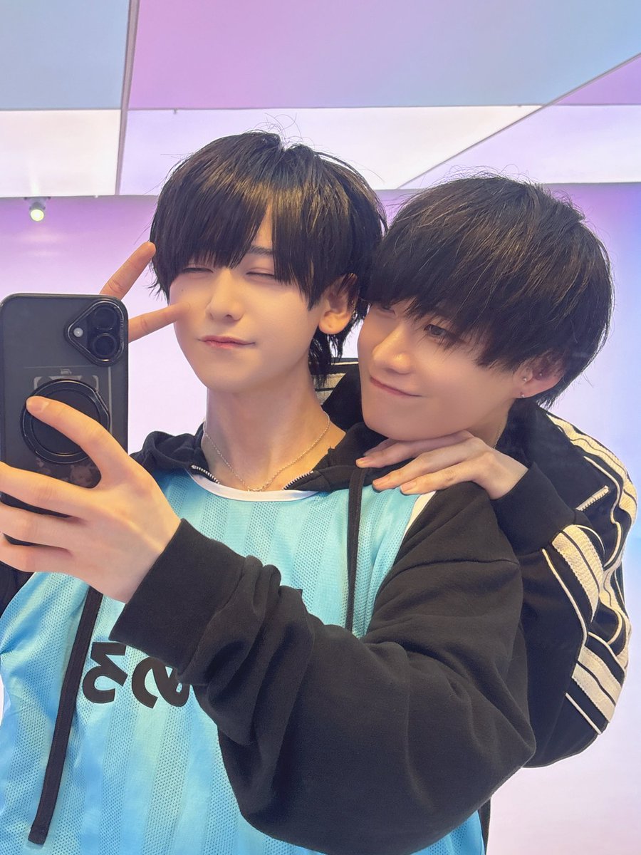 めろ神 柊 tweet media