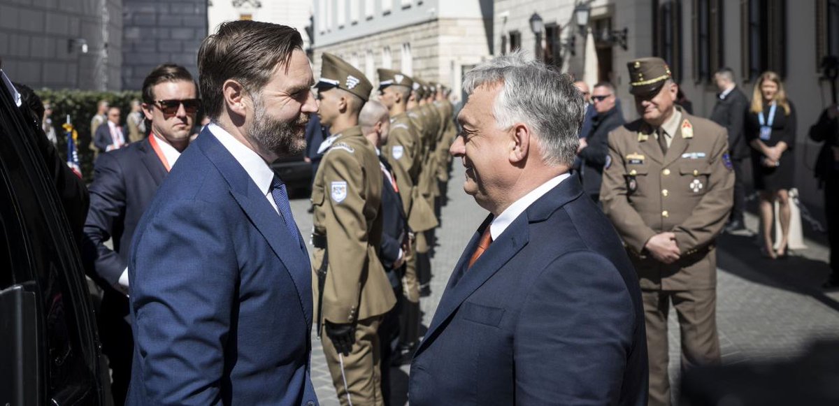 📰
Άρθρο του κ. Θόδωρος Τσίκας για τα αποτελέσματα των πρόσφατων #εκλογών στην #Ουγγαρία στην εφημερίδα "Η ΑΥΓΗ"

Διαβάστε το άρθρο 👉 avgi.gr/gnomes-0/52107…