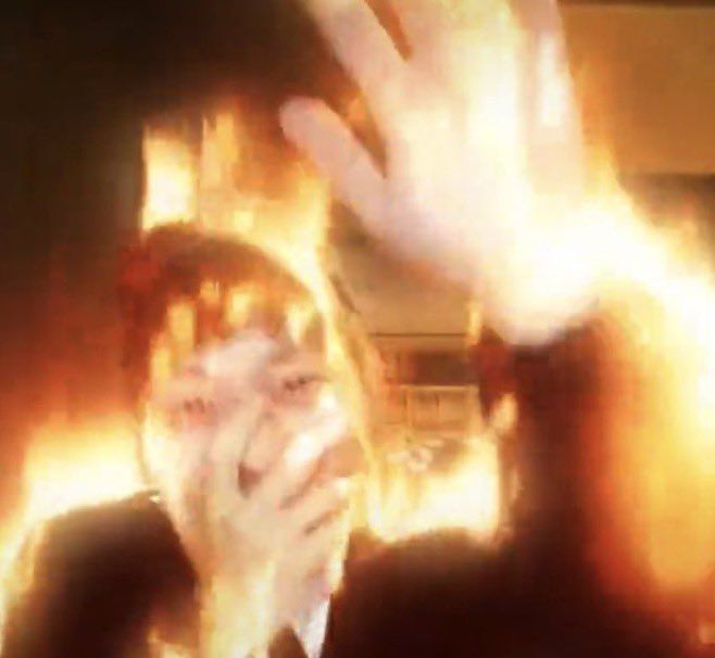 좋은피자위대한피자이달의최우수직원청사과알러지원숭이토마토날다그렇게붉지않은토마토사가세요 tweet media