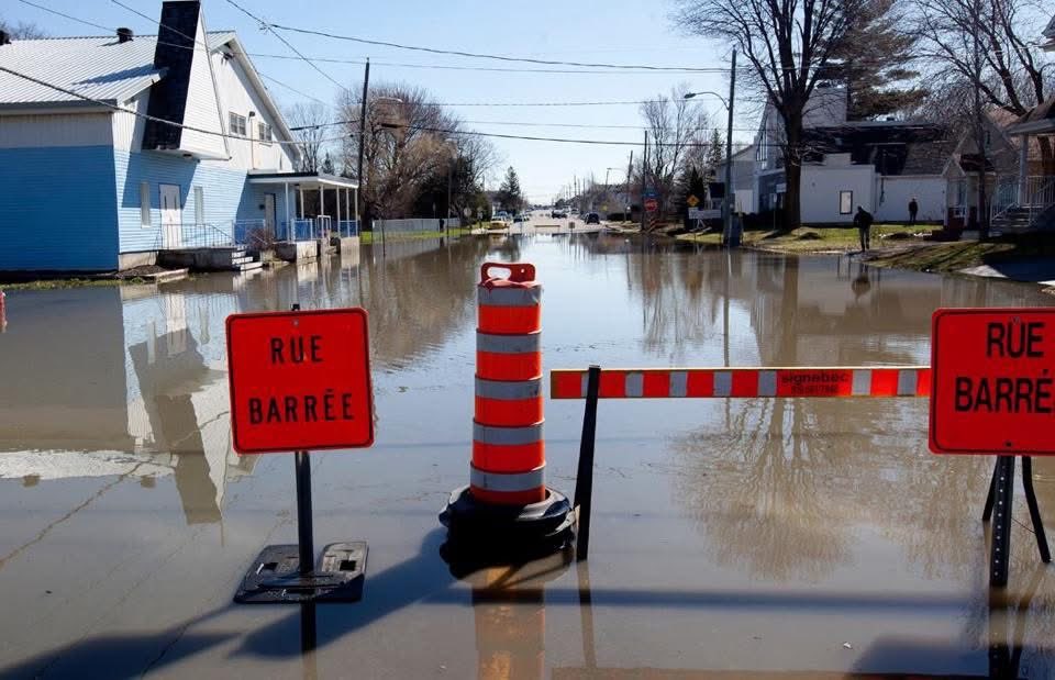 #CarneyLies tweet media