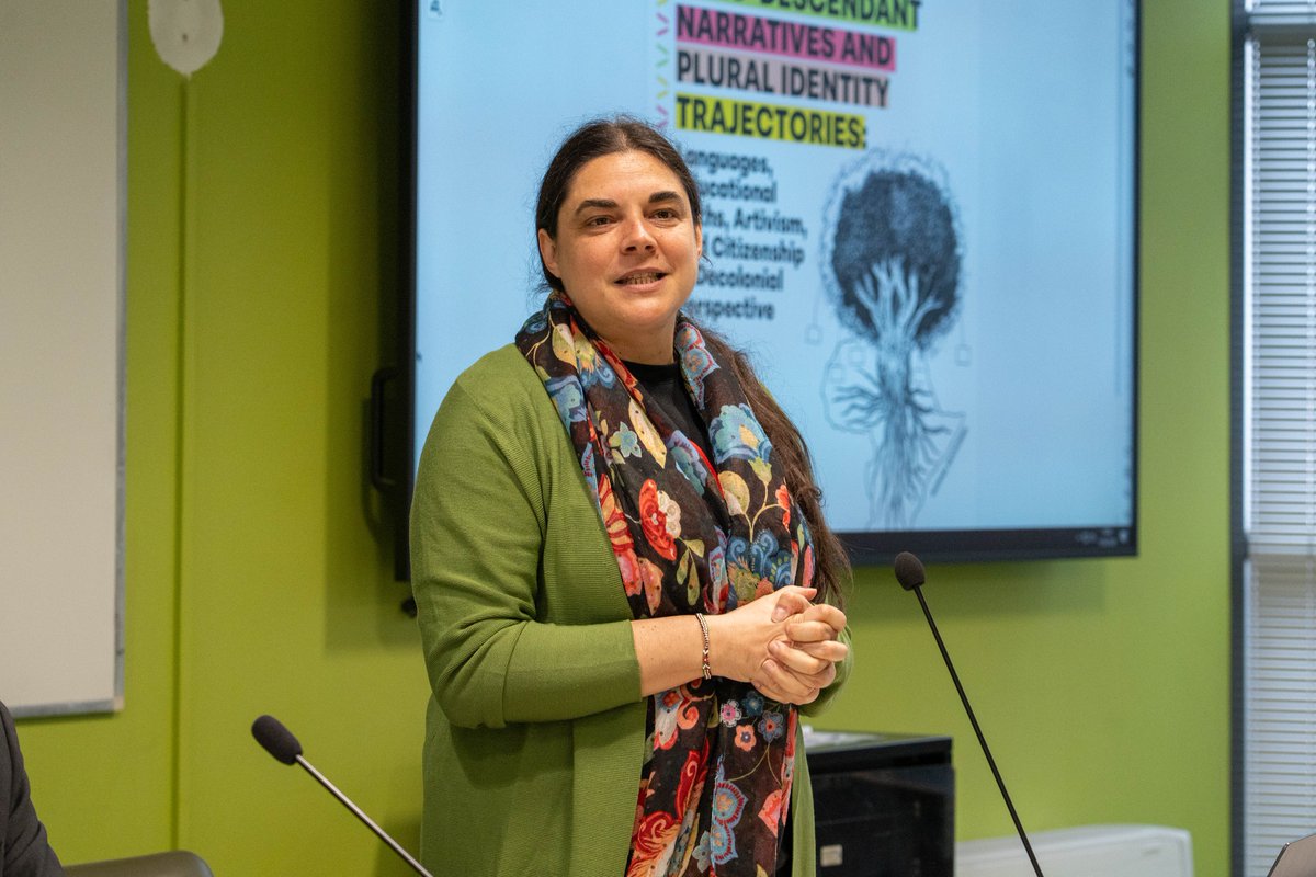 ILahrich's tweet image. À l’Université de Macerata, avec @MeryemAassid &amp;amp; Yousra Abdelmoumen, autour des subjectivités afro-descendantes. J’y interroge la citoyenneté et la #migration - ou plutôt la fabrique de la citoyenneté, comme prototype instable dans les contextes migratoires. 🧵