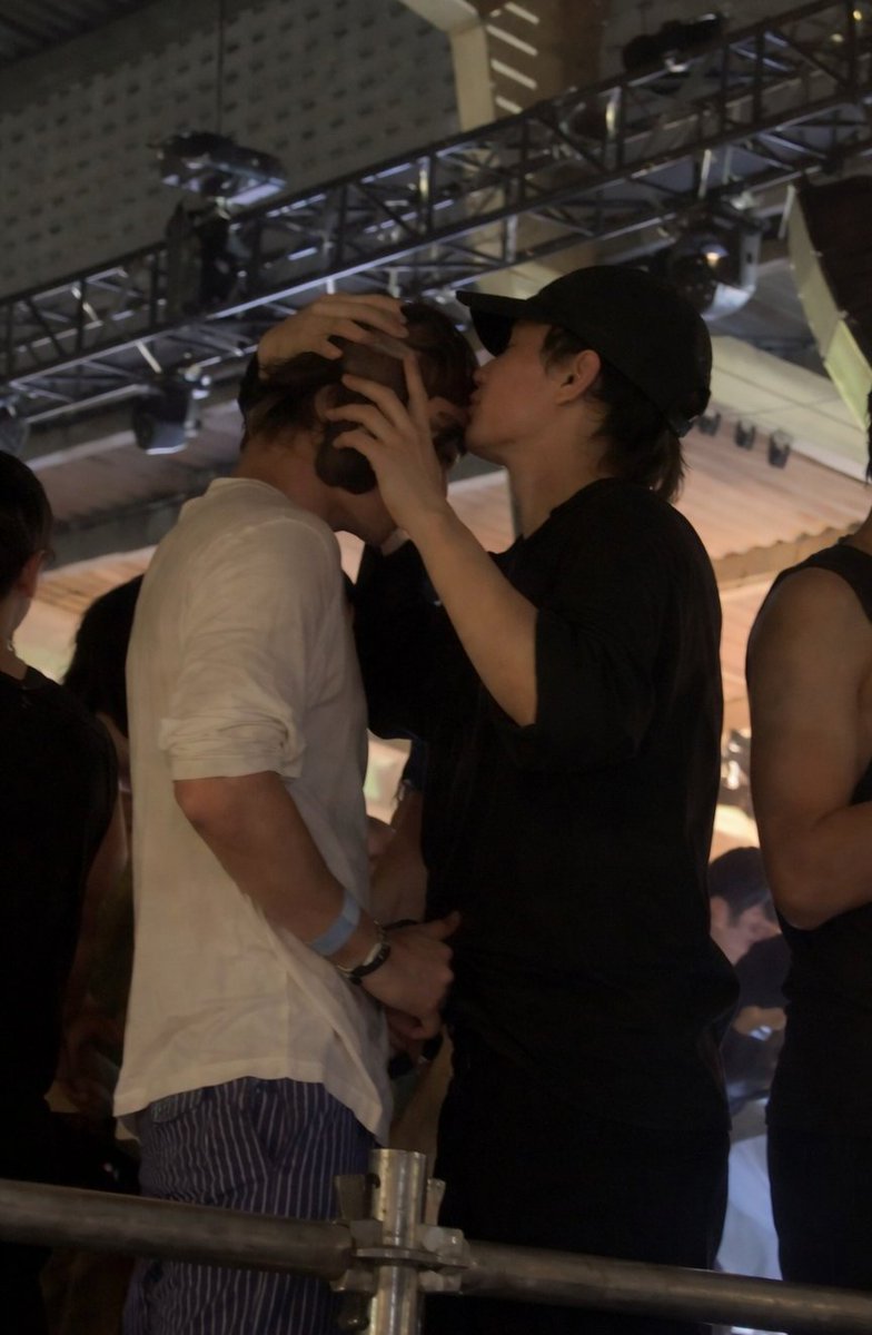 Kasumi-Ests' Waist Fan Base 🙂‍↕️ tweet media