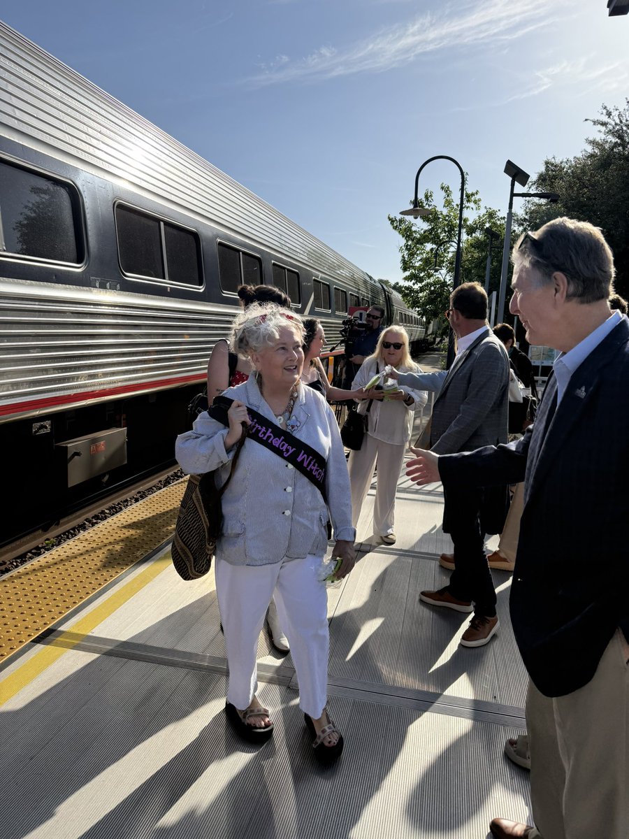 knoxross's tweet photo. Great day in @BayStLouisMS celebrating @amtrak 100K https://t.co/CbxOaHQCKW
