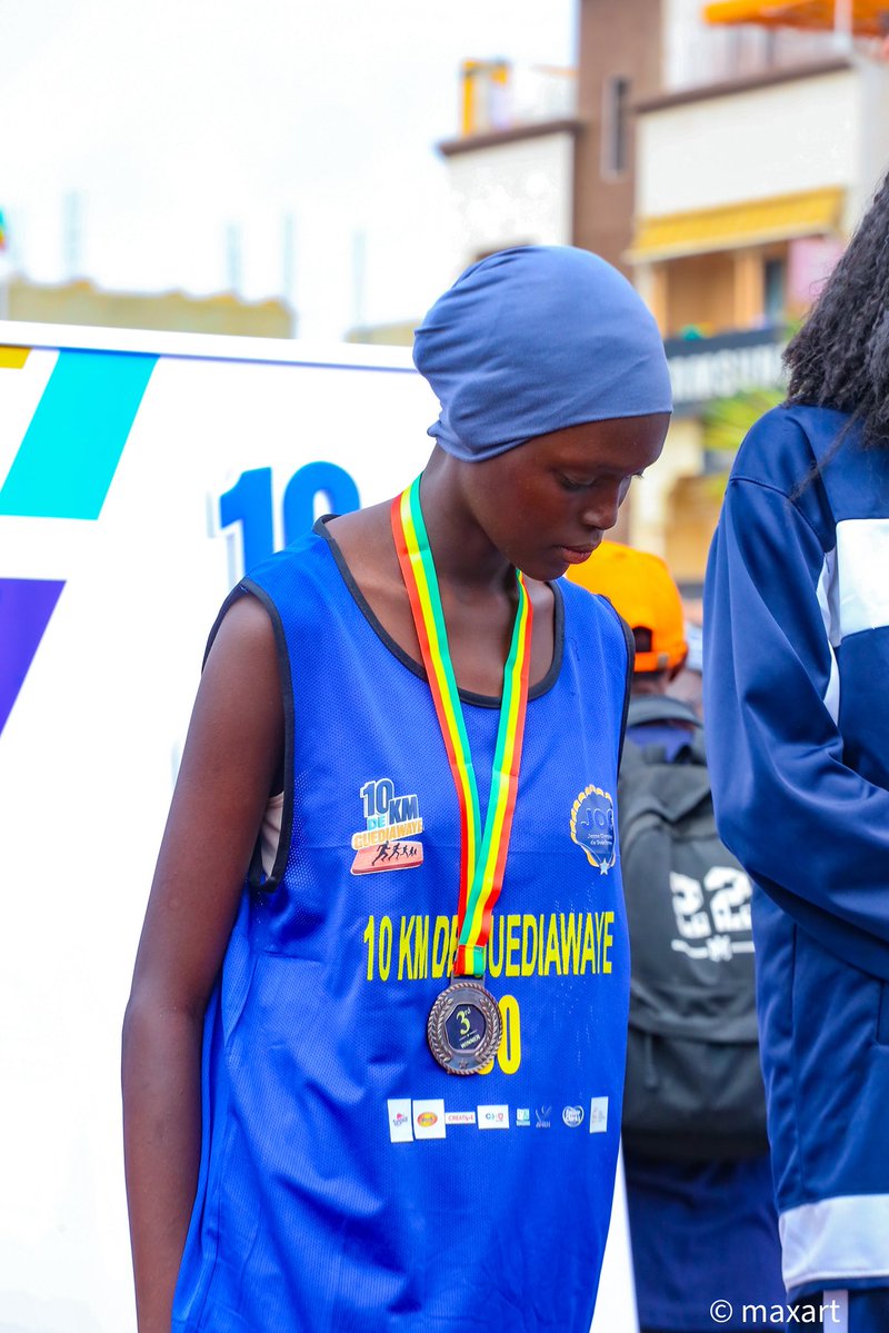 JOG CLUB tweet media