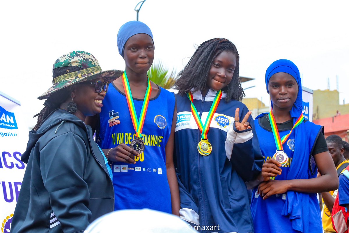 JOG CLUB tweet media