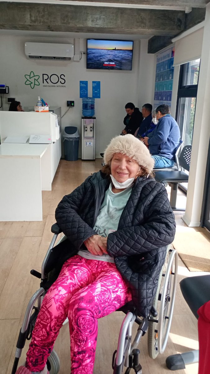 Quiero hacer un comentario 
Yo soy de curico y por tratamiento de mi madre estamos en concepción,y yo no sabía porque le decían tropiconce y ya se 
Un día llueve hace frío  otro día  hay sol esos que andas en polera 
Eso , seguimos con mi reina