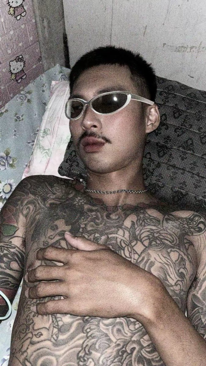 ตัวร้ายบางเสาธง tweet media