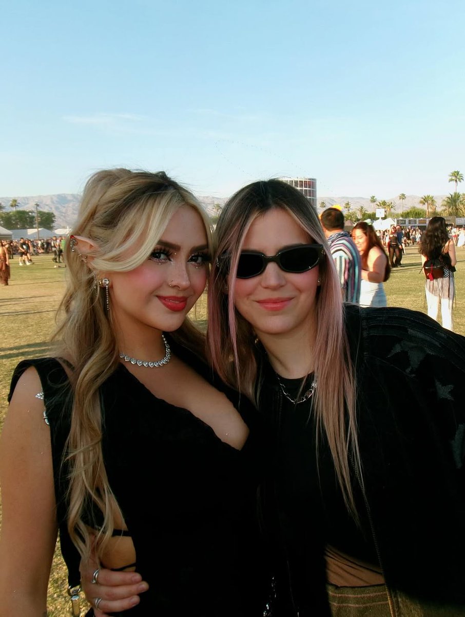 Vanesagg tweet media