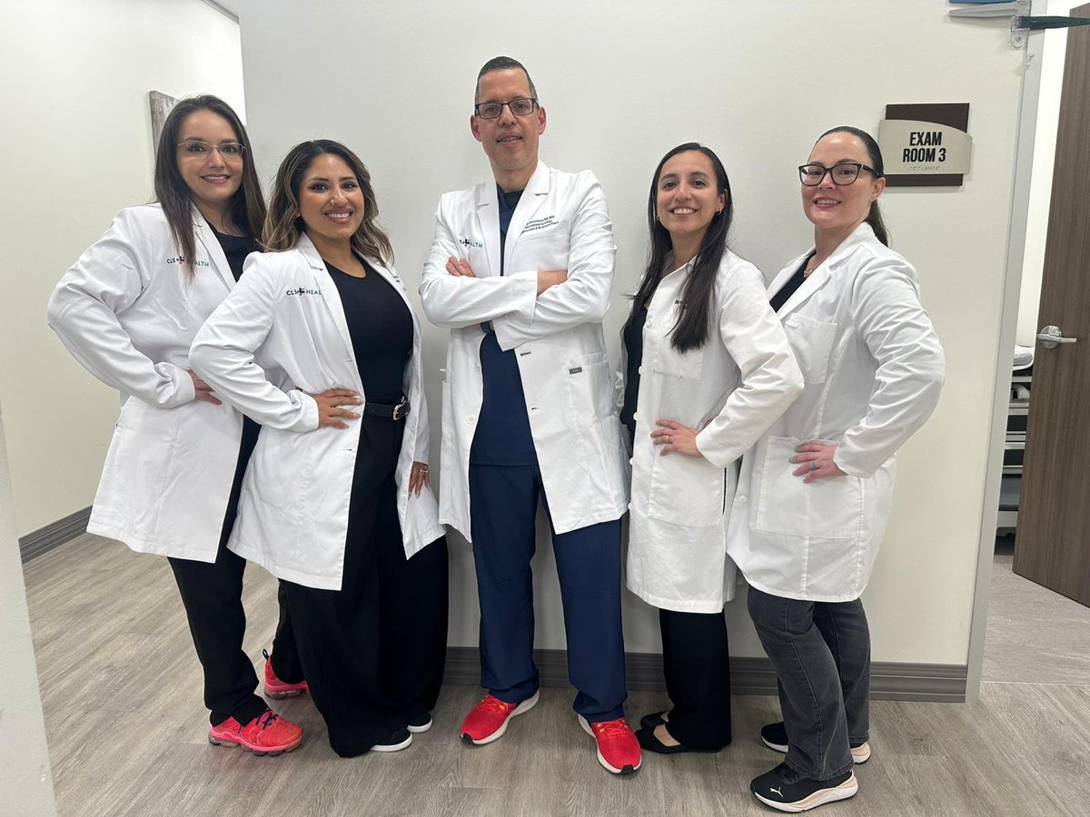 DrBenCardio's tweet image. My amazing team of Nurse Practitioners and I! We bring the care and fun to interventional cardiology! #cardio #medtwitter #medicine