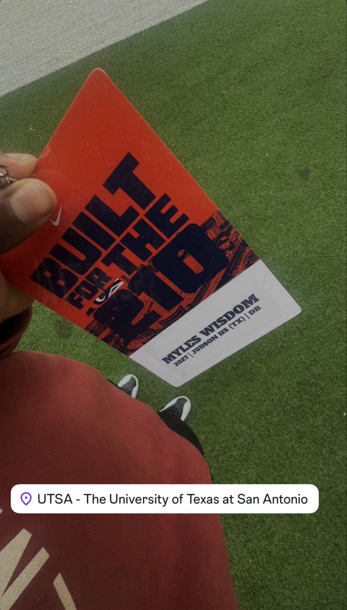 dianawisdom's tweet image. I like the look of this …. We need another Wisdom playing in the Dome!! #MamaBird #UTSA