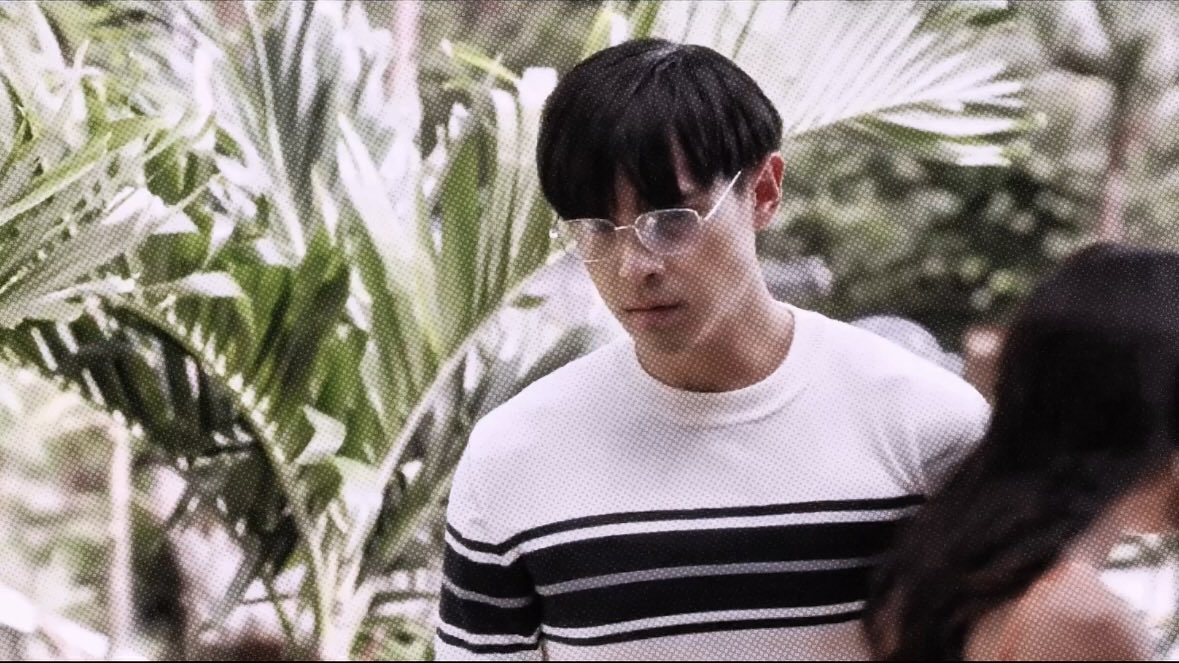 razluvbot's tweet photo. this is the first time sari has ever walked out on martin. kitang-kita na she’s been holding those tears in for a while :c 

MARTSARI HURTFUL ACCUSATION
#TSOH88FloorShow https://t.co/txpiwvOk9B