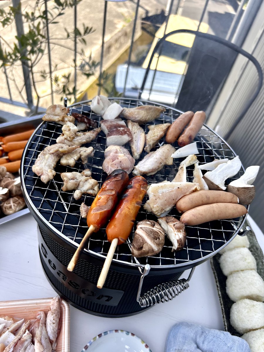 今日は七輪会🍙それぞれの近況やいろんなお話をしてよき1日。炭火最高。