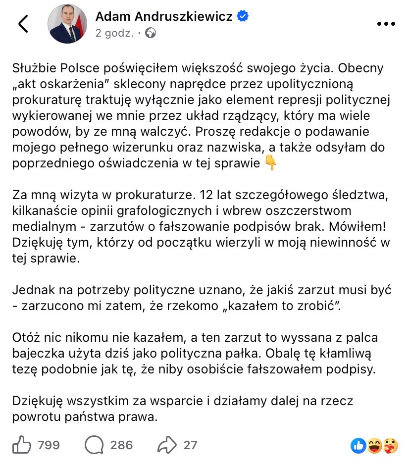 Zbyszek44444912's tweet photo. @CTomczyk Nie brnij w to @CTomczyk nie rób z siebie idioty‼️ https://t.co/QBNcL6VVnD