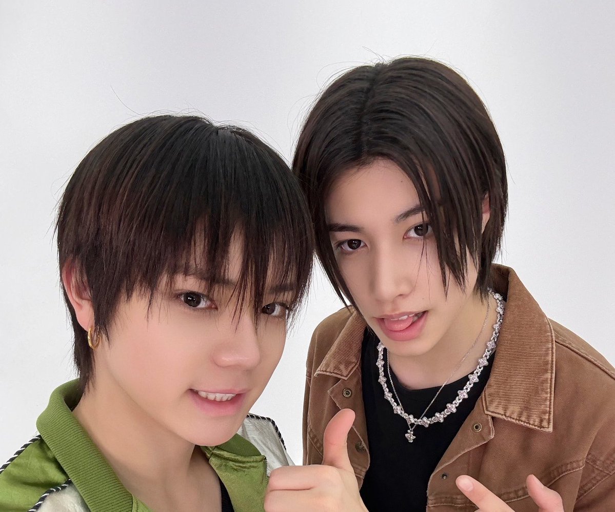 nini - MIXTAPE2ISCOMING tweet media