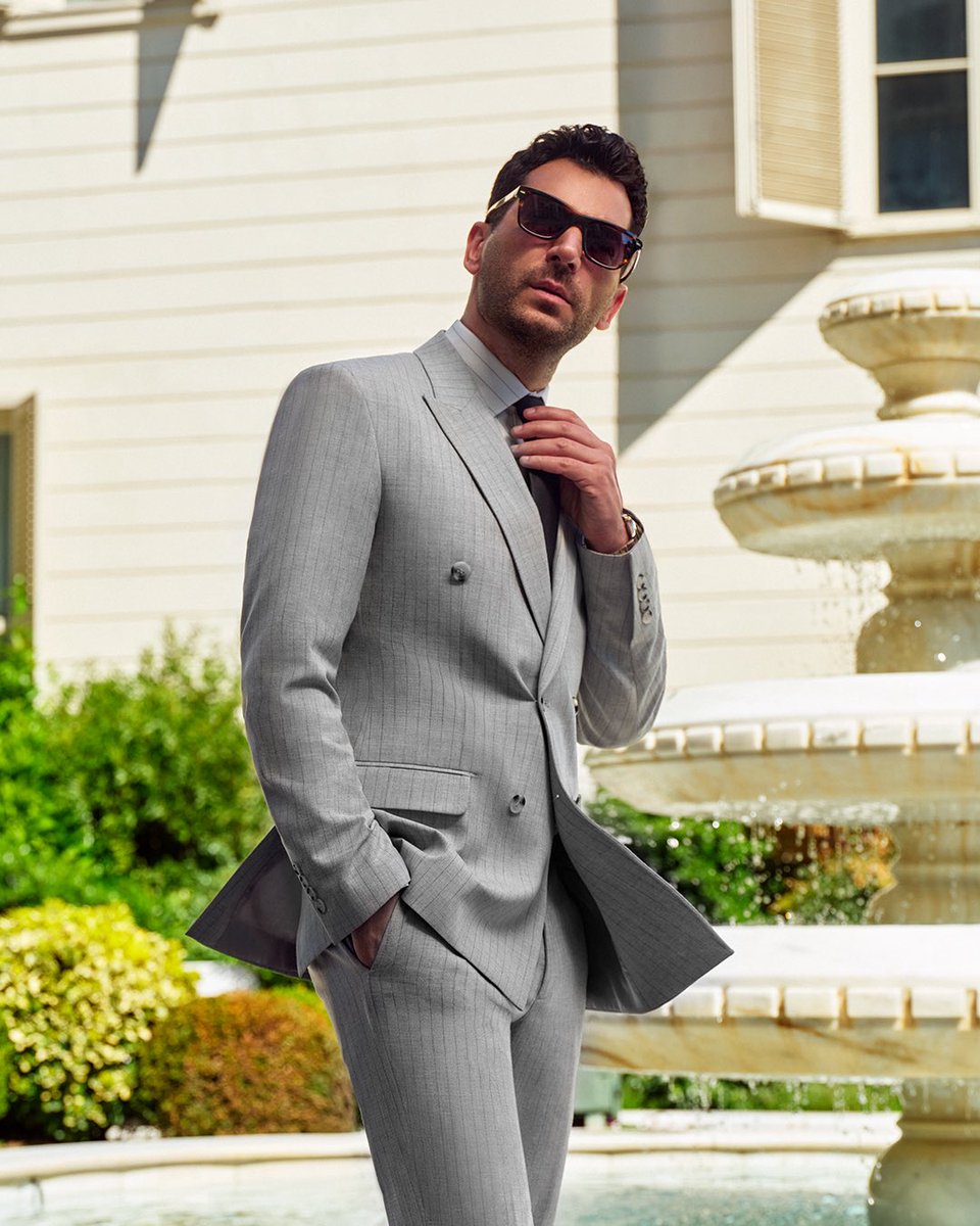 Fazlasına gerek duymadan şık olmak #SanaYakışır 
suvari.com.tr

#Süvari #YakışanıYapar #MuratYıldırım