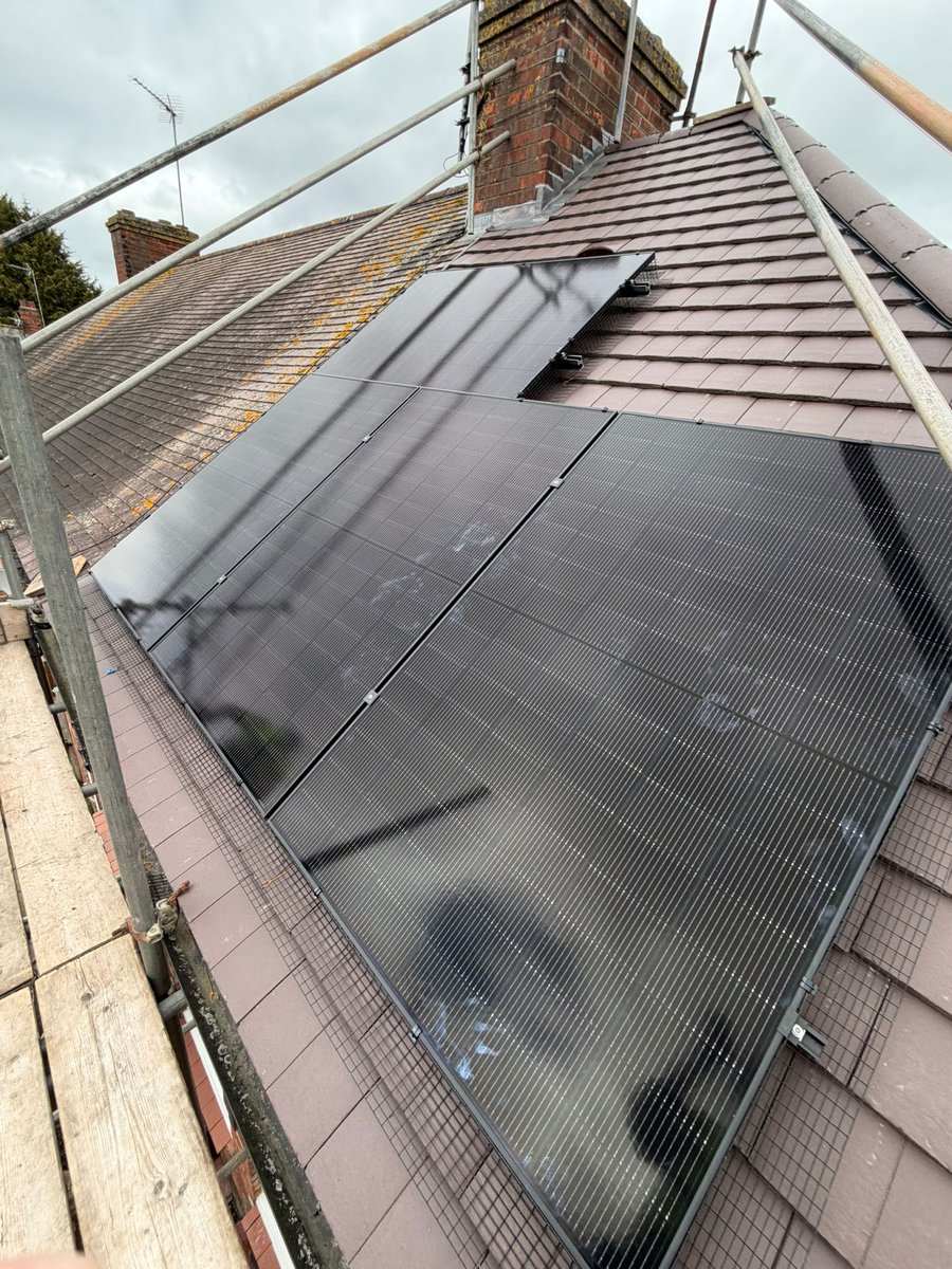 SolarSystems365 tweet picture