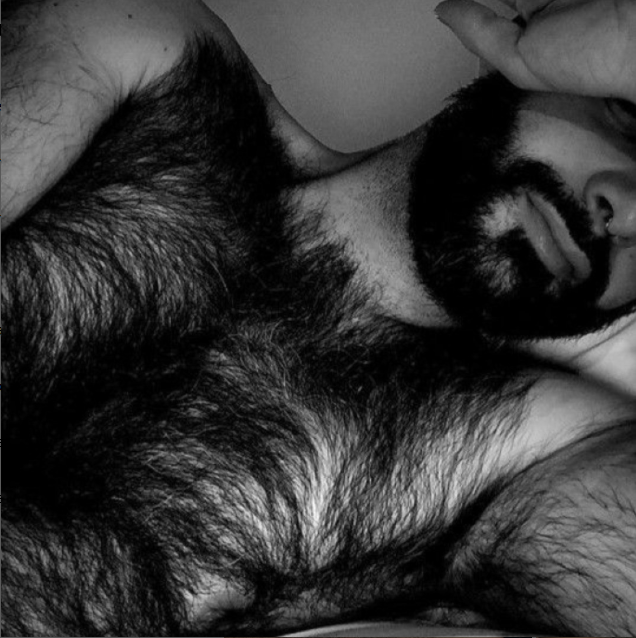 KevinCook1955's tweet photo. @ABeardedHero Being completely honest.  No, but in my opinion, could be hairier : https://t.co/FH5dWdUrrz