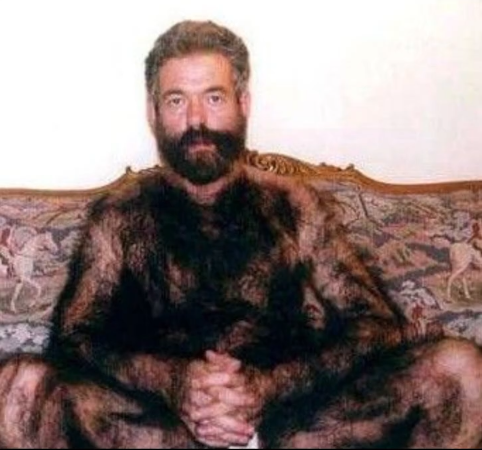 KevinCook1955's tweet photo. @ABeardedHero Being completely honest.  No, but in my opinion, could be hairier : https://t.co/FH5dWdUrrz