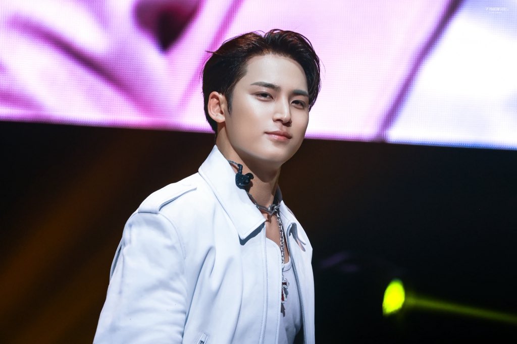 𝐏𝐡𝐚𝐧𝐭𝐨𝐦 𝟒𝟎𝟔 tweet media