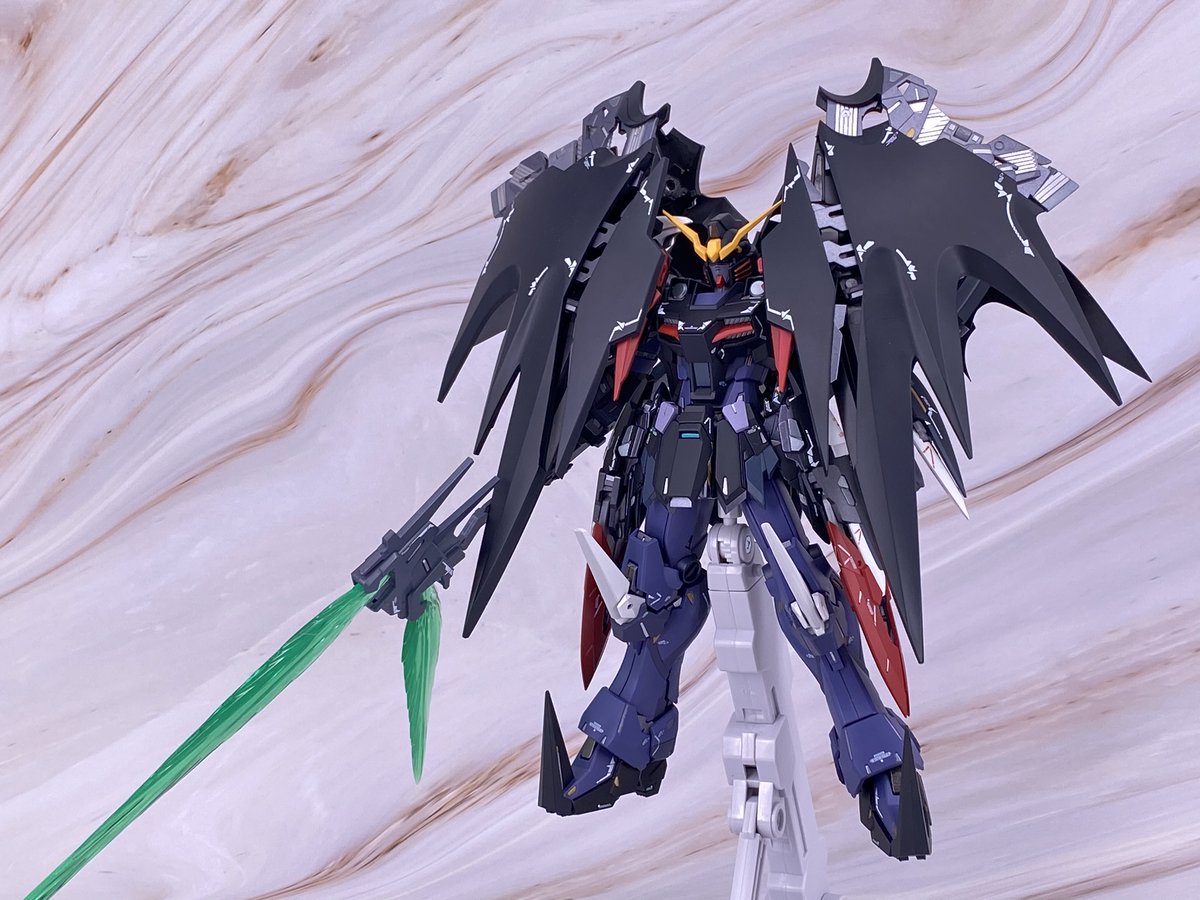 XXXG00YSW's tweet image. ガンダムデスサイズヘル
アクティブクロークドカスタム (何かが違う
#ガンダムW