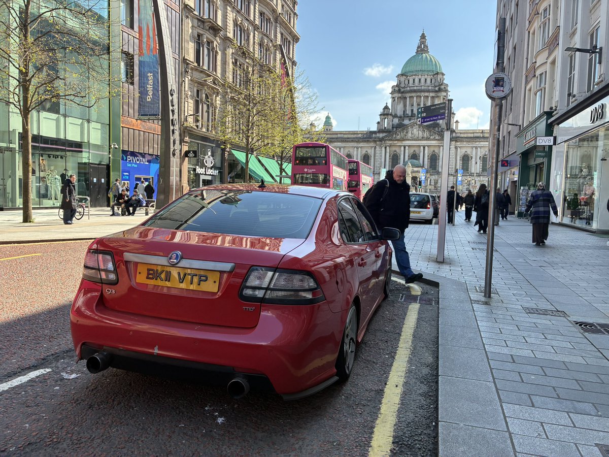 StripeyMiata's tweet image. Lowered SAAB on Merc wheels.

Do you approve @SaabPlanet @auto_moto_pl ?

#saab #weirdcartwitter