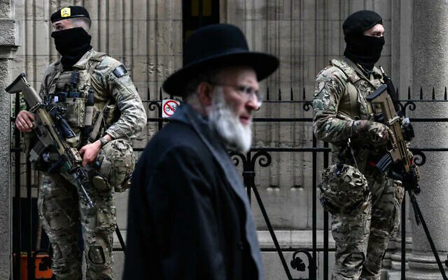 Itongadol's tweet image. (Agencia AJN) La Agencia Judía para Israel advirtió que más del 40% de los judíos europeos experimentaron antisemitismo el año pasado

Ver más: agenciaajn.com/noticia/la-age…

#Antisemitismo #Antisemitism @JewishAgency @almog_doron #Israel @Israel