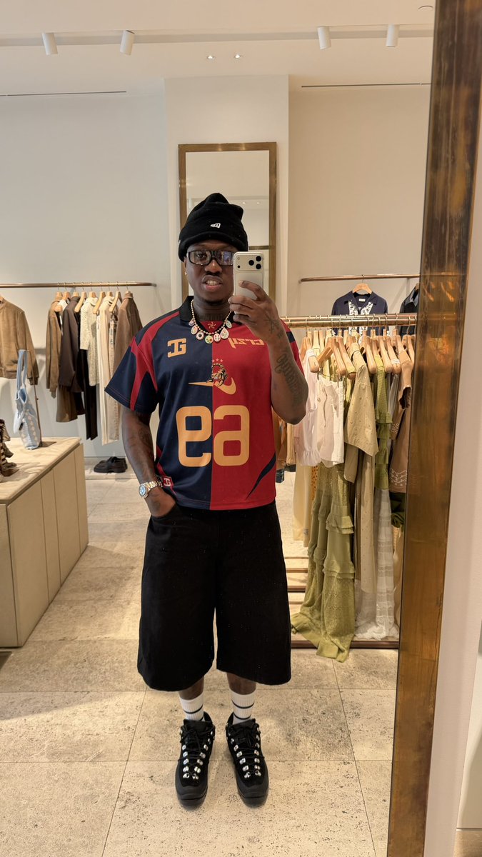 #WorldPresident 🌎 tweet media