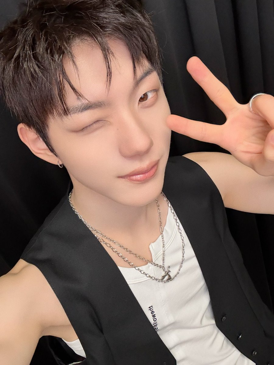 CLOSE YOUR EYES MEMBERS tweet media