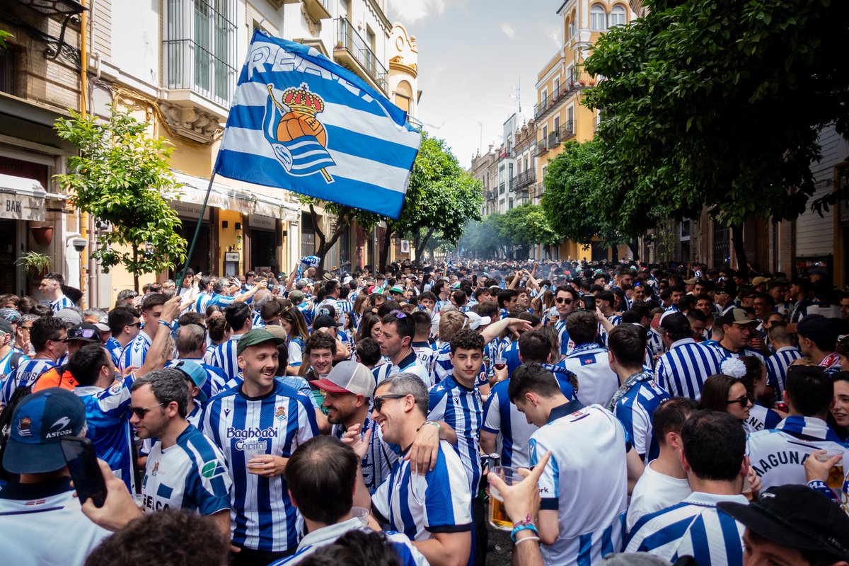 argindar's tweet photo. Sevilla 2026ko apirila - 1/3 #realsociedad #kopa #finala https://t.co/BIYmh8xq3N