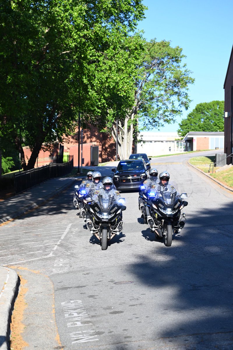 WSSURAMS's tweet image. #WSSUAthletics | Arriving with purpose.

The Lady Rams arrive at the N.C. Executive Mansion for recognition of a historic season.

#WSSU | #WeAreRising | #LadyRams