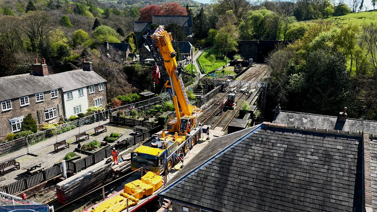 North Yorkshire Moors Railway tweet media