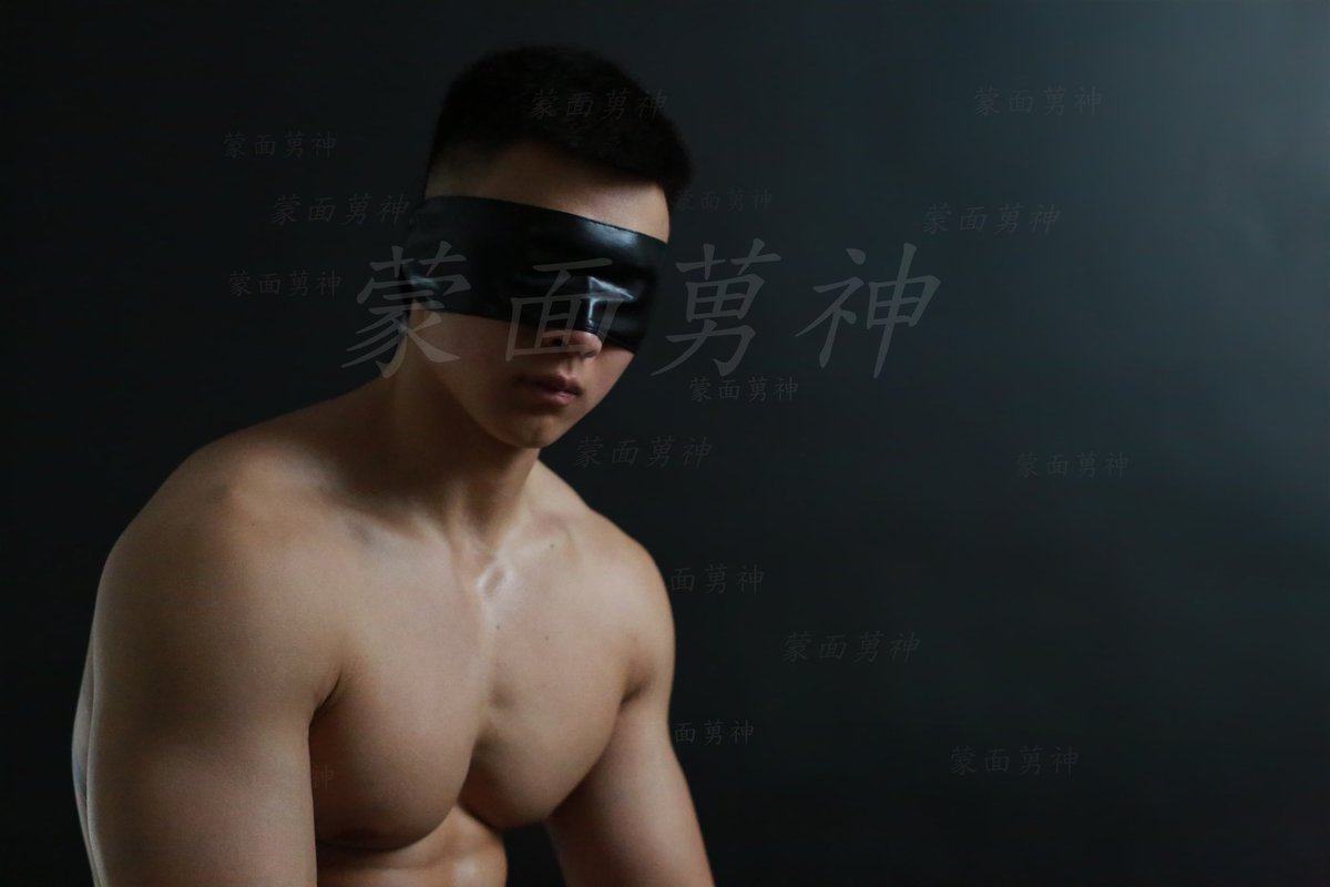 MrMasked2026's tweet photo. No.02
力量 |控制| 张力
选一张你最有感觉的收藏
持续更新原创写真
喜欢请多多转发关注 https://t.co/MEG8P8tWES