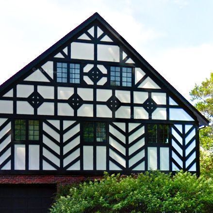 halifaxbloggers's tweet image. A delightful design upgrade to timbering. Cotswolds or the Black Forest? What do you think? Stephen Archibald is fully engaged in Half-timbered:

halifaxbloggers.ca/noticedinnovas…

#architecture #design #history #noticing #halifax #novascotia @Cove17