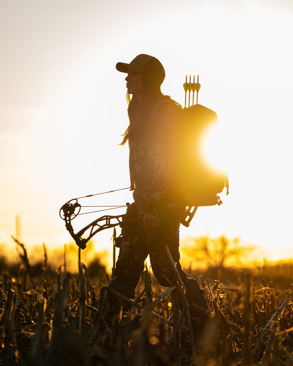 Elite_Archery's tweet image. Not every hunt is about the shot. Sometimes it’s just about being out there, walking fields, dialing gear, and enjoying the season with good company.

These are the moments that keep you coming back long before the season really kicks off.

#bowhunting #archery #springhunting