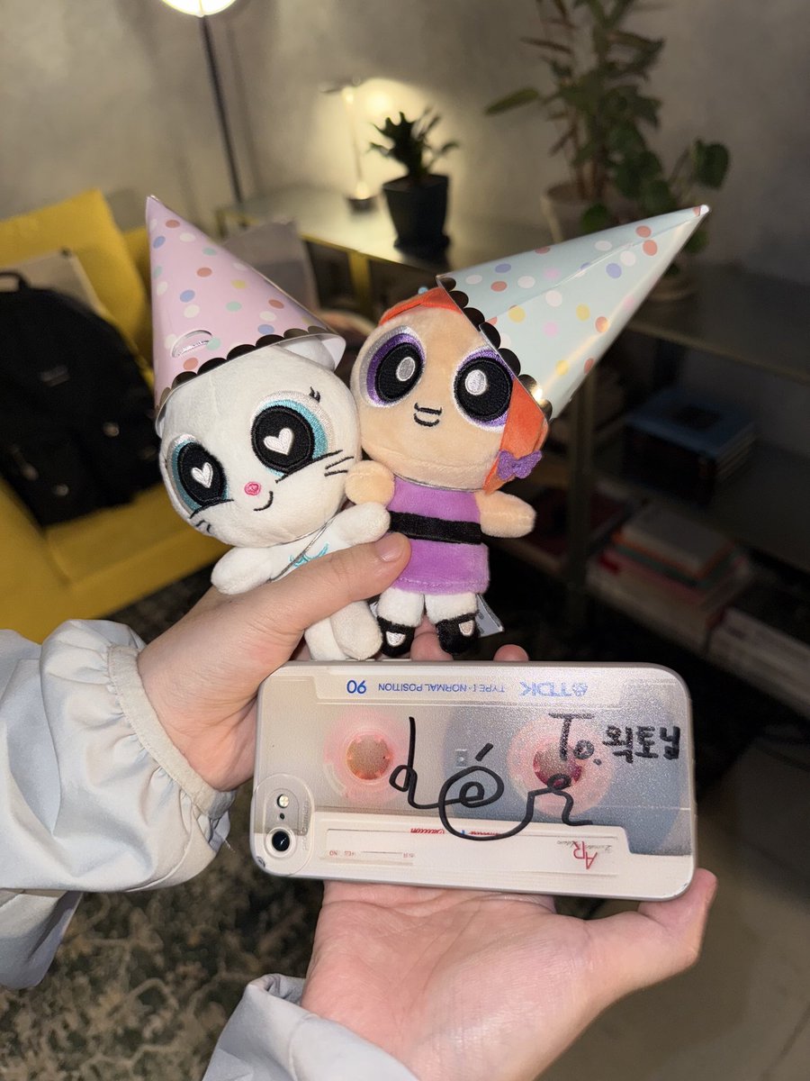 왹토(뉴진스 밥먹어 사랑해) tweet media