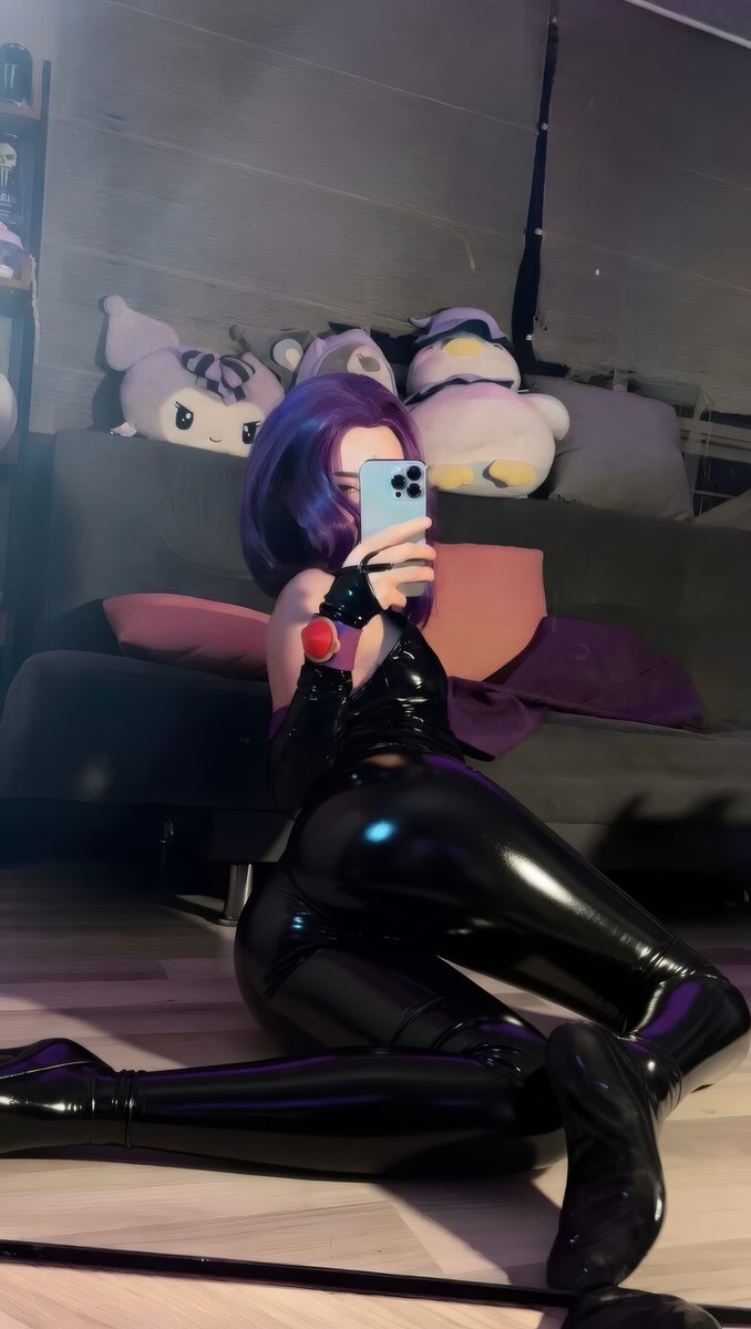 Zoey 🖤 tweet media