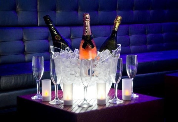 Randbreloaded's tweet image. Make the season lots of fun with your ticket to the best events in NYC soulnightevents.com #Party #holidays #wine #friends #win #art #tbt #motivation #Foodie #champagne