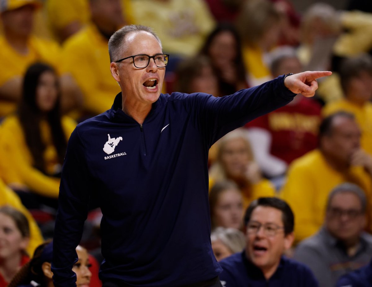 trendyhoopstars's tweet image. Head Coach Mark Kellogg and West Virginia are putting together a nice transfer class

5’11 Zahira Walton: 18.1 PPG | 2.1 APG @ GMU
6’3 Skylar Forbes: 15.5 PPG | 1.8 BPG @ Marquette
5’7 Kennedy Harris: 14.1 PPG | 2.2 SPG @ GMU
6’3 Khyala Ngodu: 10.8 PPG | 7.0 RPG | 1.3 BPG @ UCF