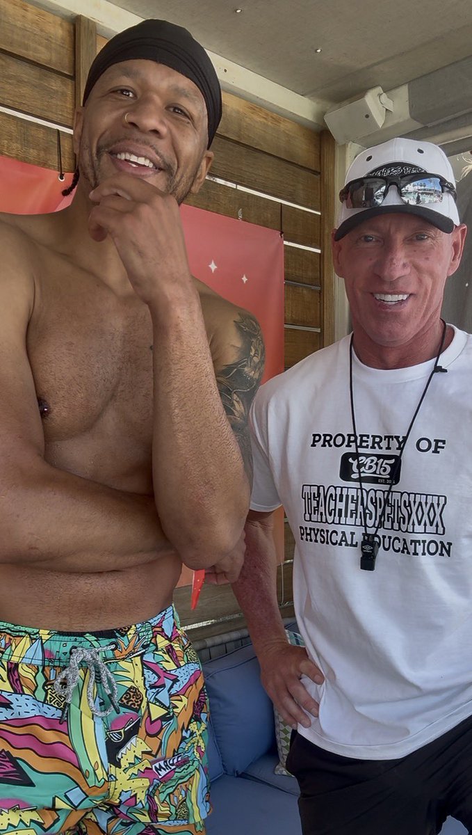 JASPER - TEACHERS PETS - CREATOR - CB15 tweet media