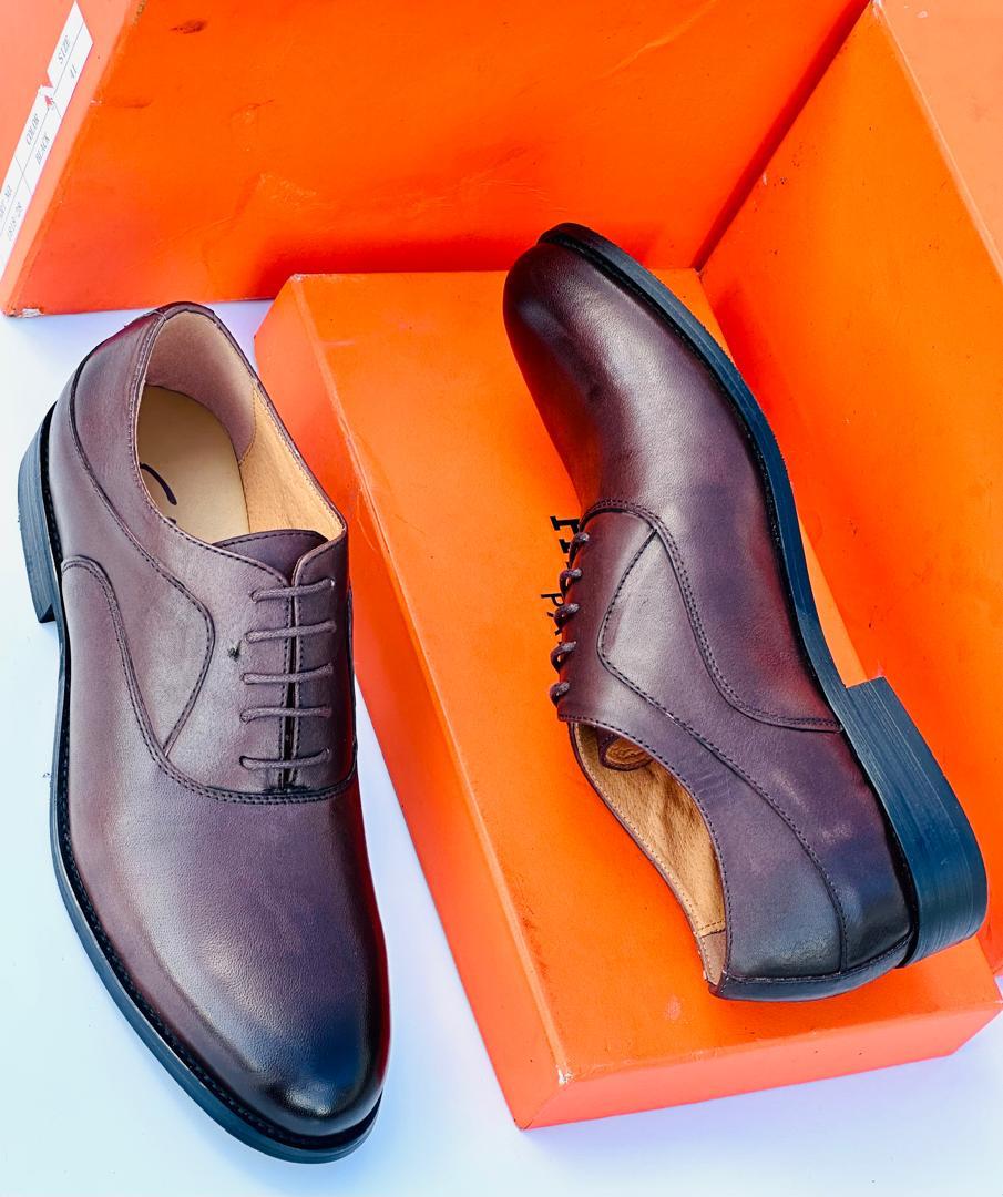 BarakaMaviatu's tweet image. Size:39-46 

Tsh.135,000

CONTACTS:+255718007463

For pickup 🛵 📦 and delivery 🛵  🚚