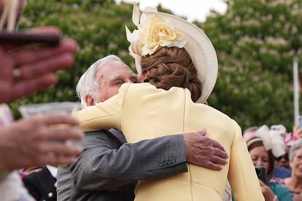 Summer Belle tweet media