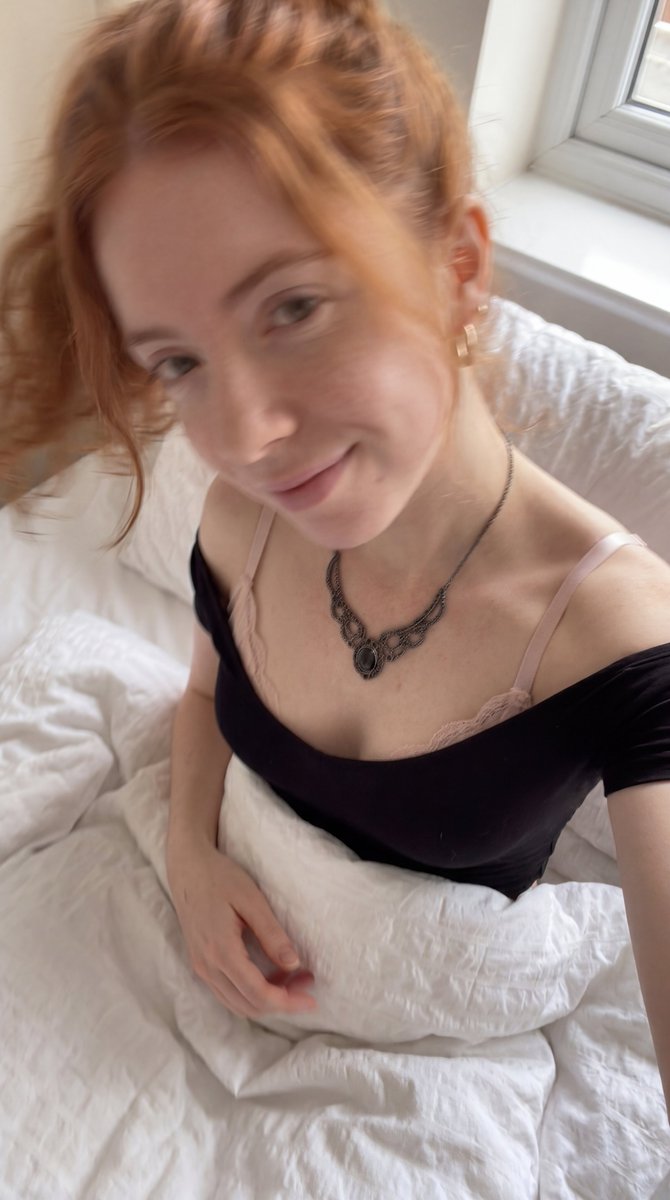 Lottie Jones tweet media