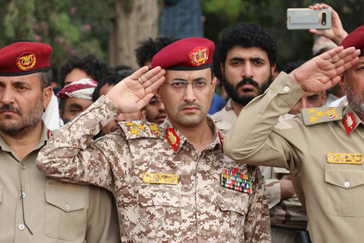 على العهد tweet media