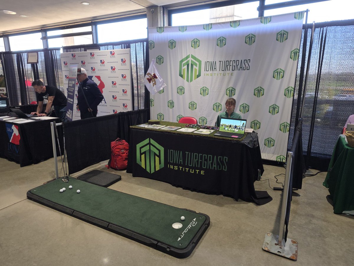TJMeier31's tweet photo. I always enjoy manning the booth at the Iowa FFA State Convention.  Like many of the FFA students walking by, I grew up on a farm in a small, rural community.  In the 80's returning to the farm wasn't as desihiltonrable with the farm crisis.  Like many of the students, I was unaware of the turf industry, how closely it relates to farming and how far the industry reaches.  I love introducing these future leaders to our great industry. #IowaGCSA #GCSAA