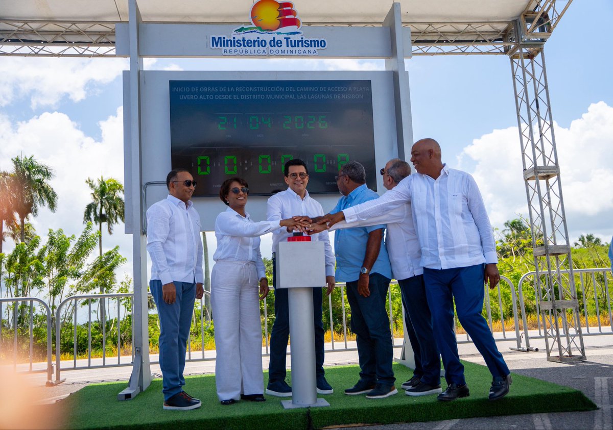 Ministerio de Turismo RD tweet media