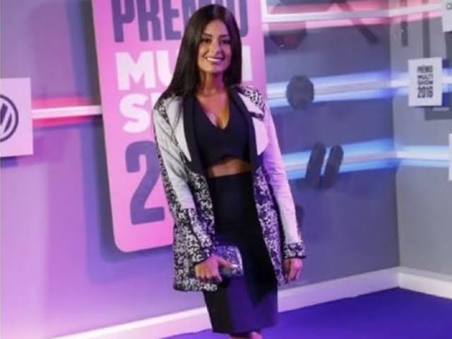 Central Reality tweet media