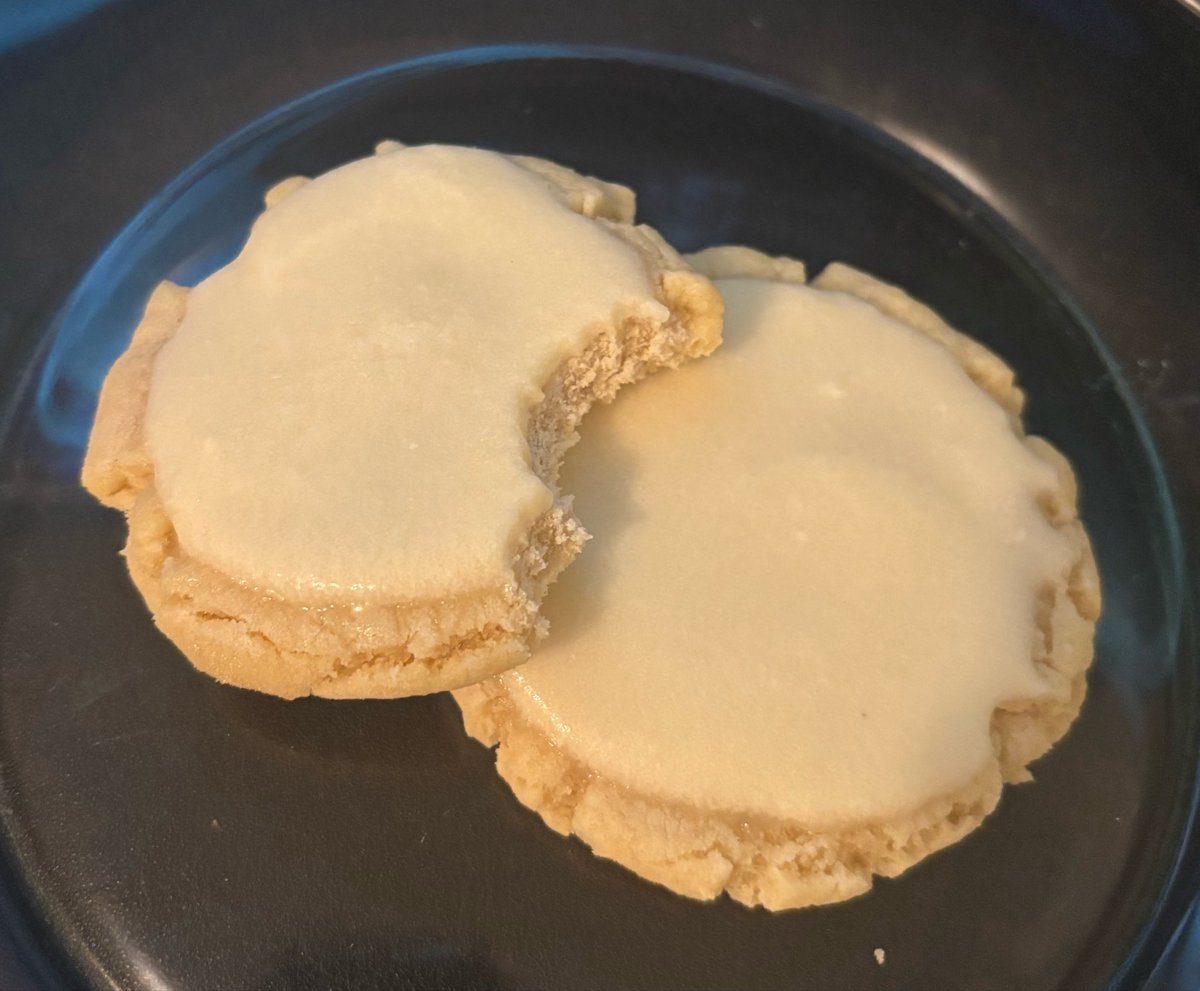 sanemorgan's tweet image. The best cookies I’ve ever made! 🤩

#sugarcookie #delicious #dessert
