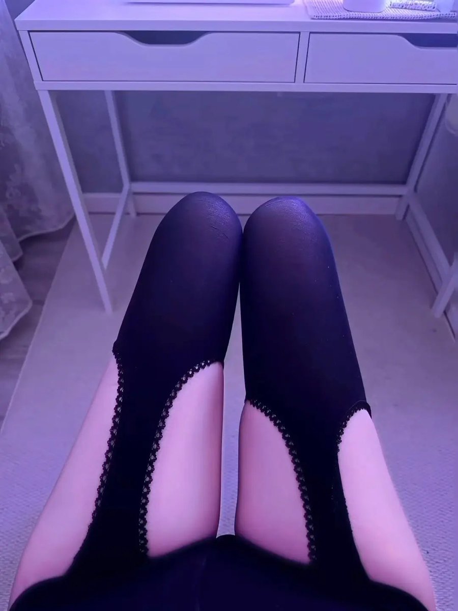 Distractions越 tweet media