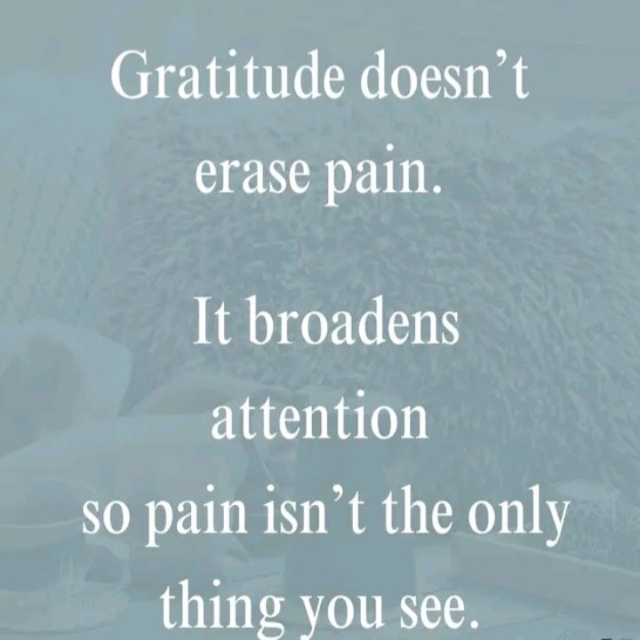 Yesuwenka84614's tweet image. Gratitude doesn’t erase pain, but it helps us notice the good alongside the hard. When we broaden our attention, pain isn’t the only thing we see. What are you grateful for today? #Gratitude #PositiveMindset #SelfCare #EmotionalWellness #DailyGratitude